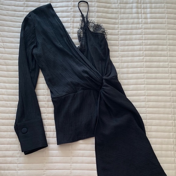 Zara Tops - NWT ZARA Asymmetrical Lace Top Size XS